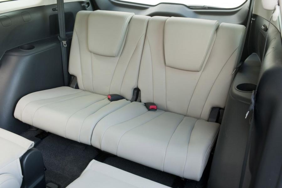  Mazda5 2012 года  (фото 50 из 94)